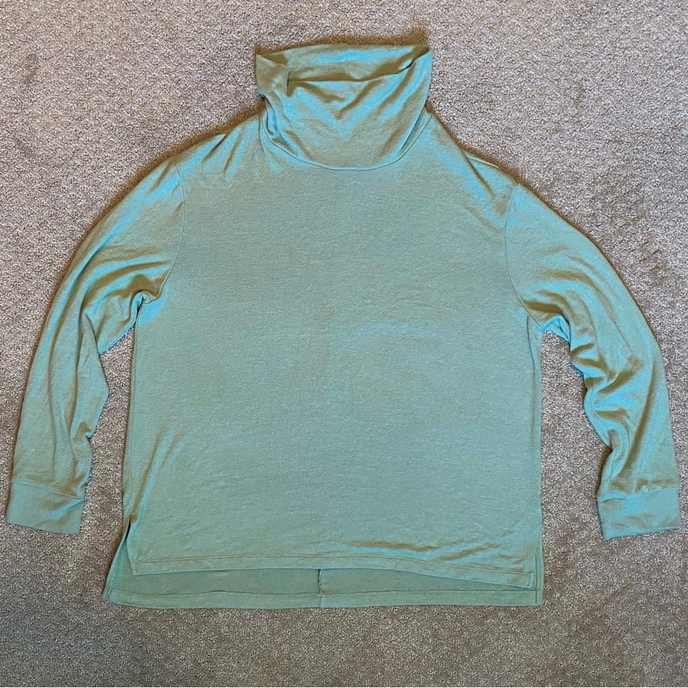 Light Sea-foam blue long sleeve turtleneck sweater